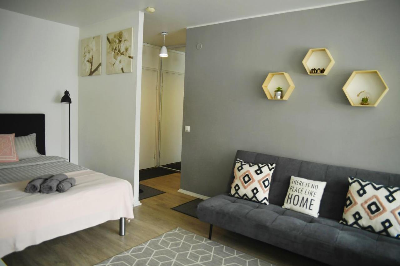 Scandinavian Home 17 City Center Tyoemiehenkatu 2B هلسنكي المظهر الخارجي الصورة